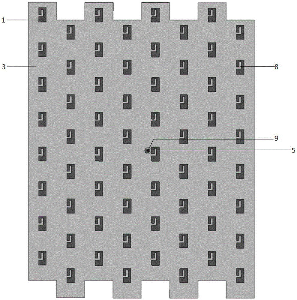 LTCCC laminated wideband microstrip staggered triangle array antenna