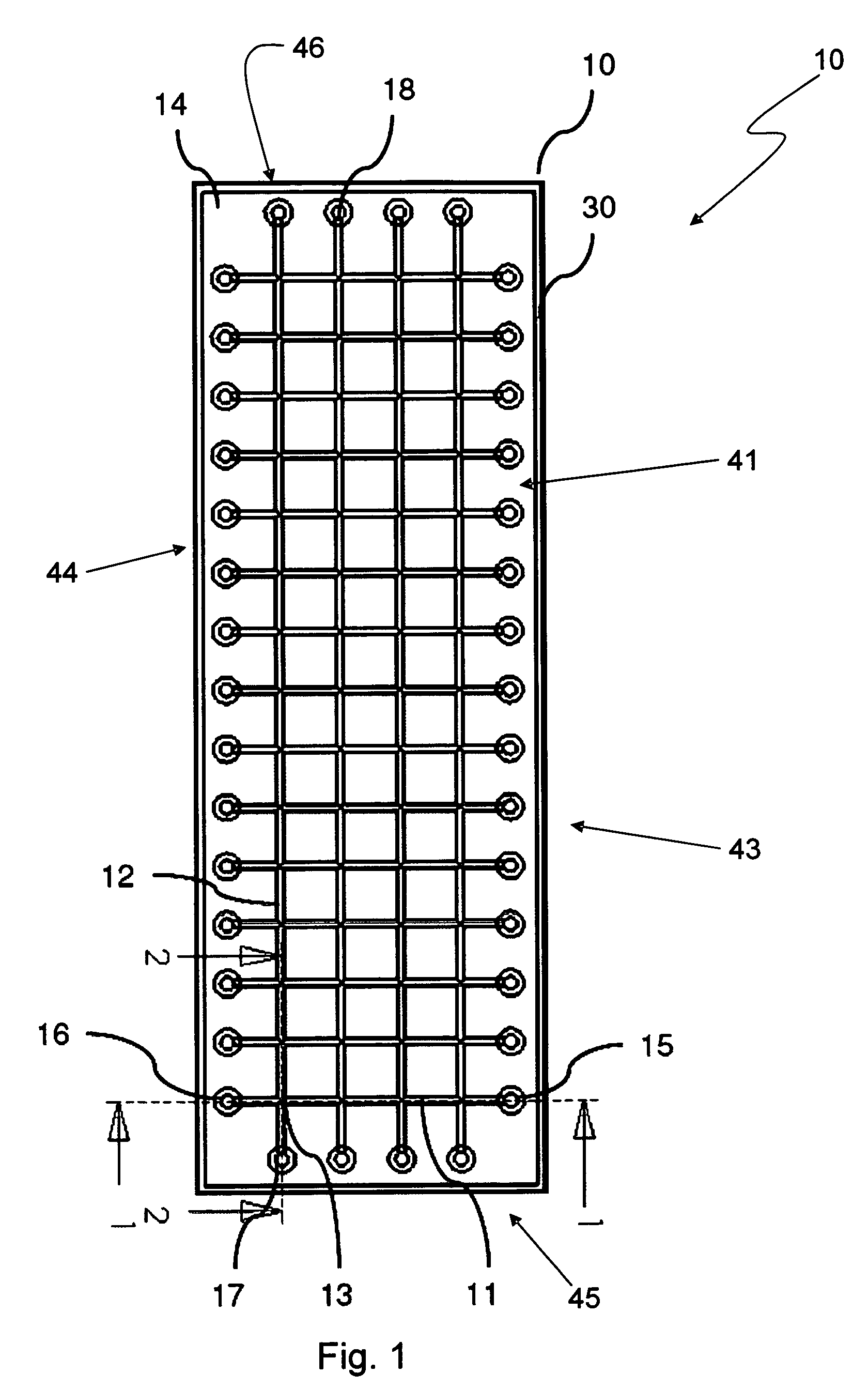 Fluidic array devices and systems, and related methods of use and manufacturing