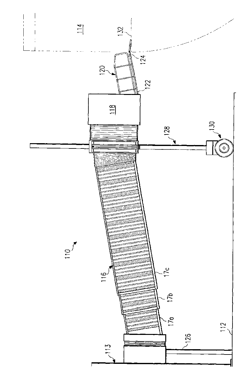 Ship connecting device used for boarding bridge