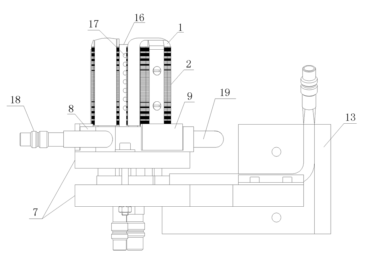 Tripod universal joint fairway heat treatment device and heat treatment method