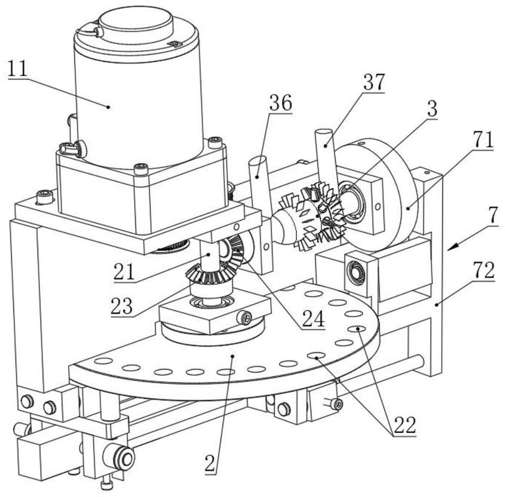 Manual raw material processing device and using method thereof