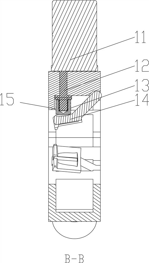 An insulator replacement device and method with synchronously adjustable clamps