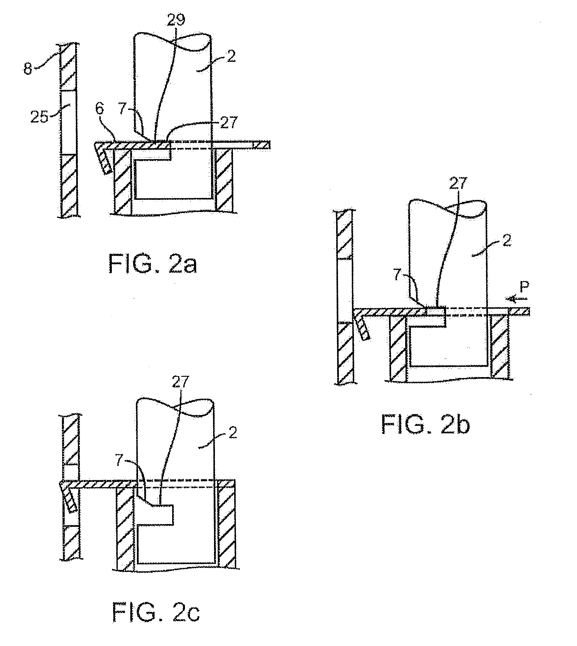 Injectable controlled release composition comprising high viscosity liquid carrier