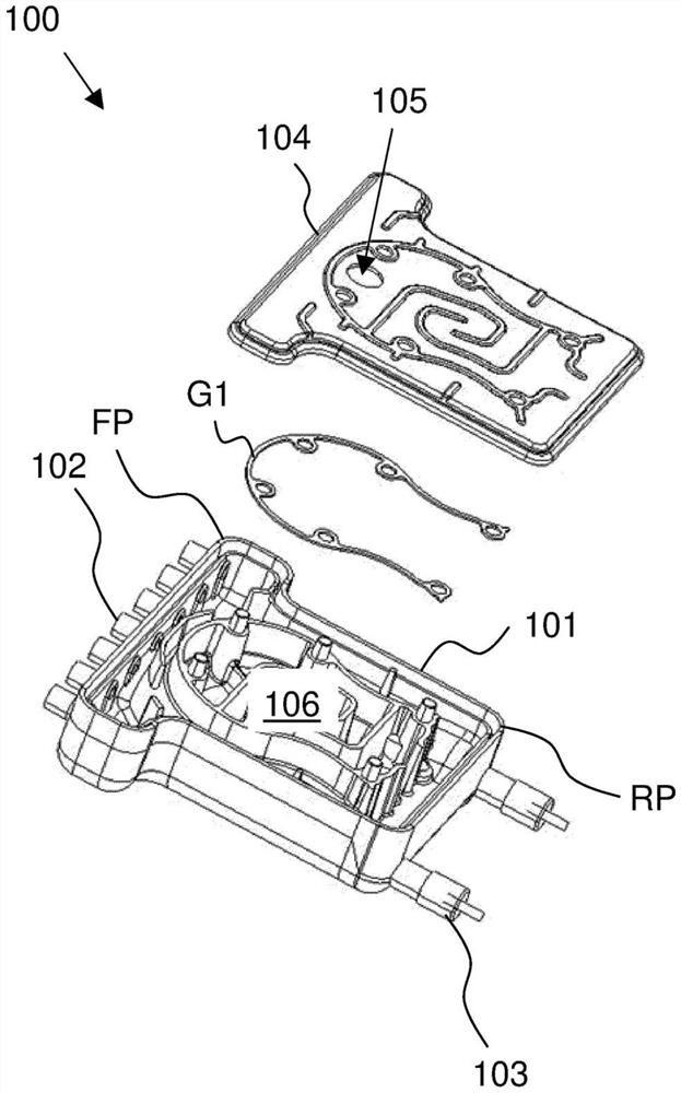 Steam generator having steam chamber and metering orifice arranged near rear of steam chamber