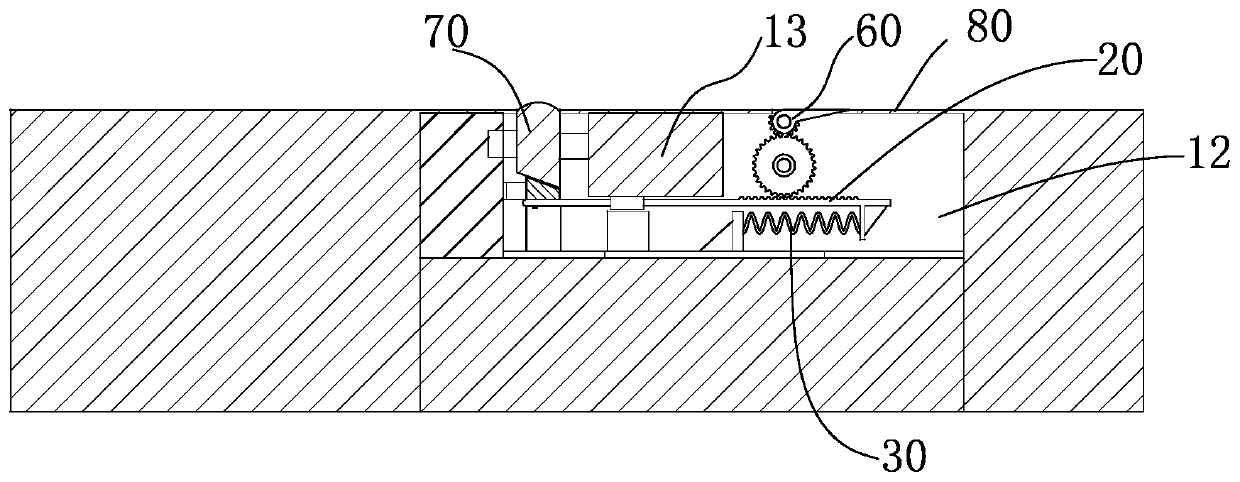 Public road anti-vehicle retrograde device and its application in municipal roads