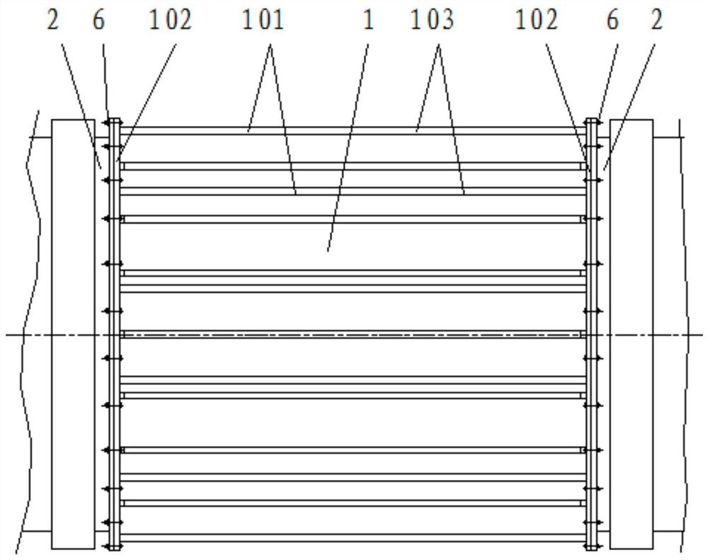 Fish descaling roller and working method for adjusting the scraper angle of descaling structural parts by wireless remote control