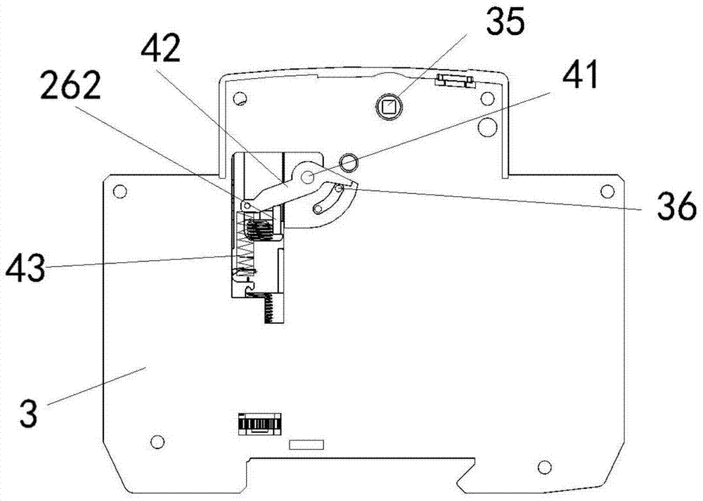 Opening and closing action structure of a miniature circuit breaker controller