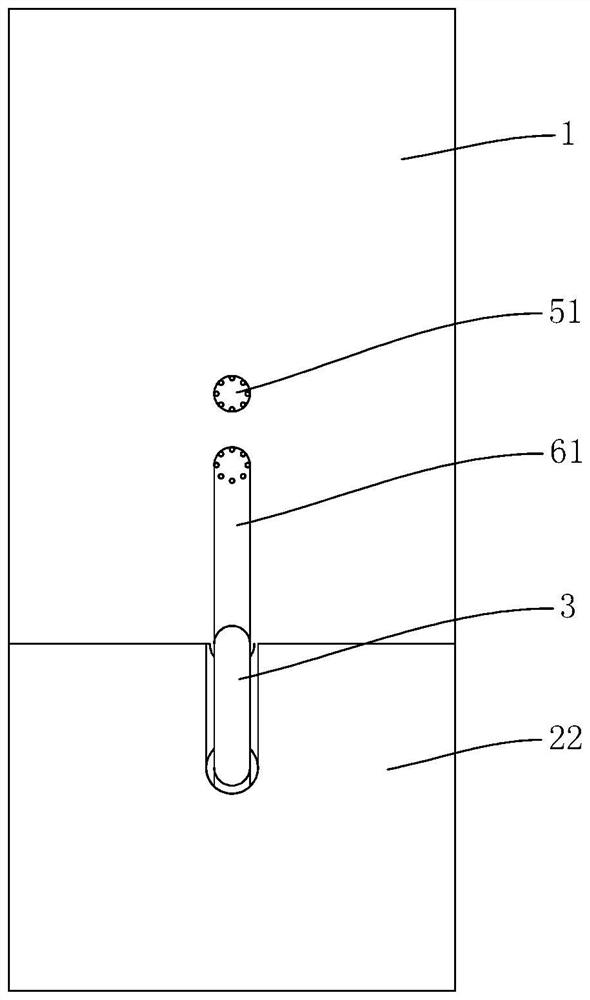 On-chip antenna based on glass through hole array