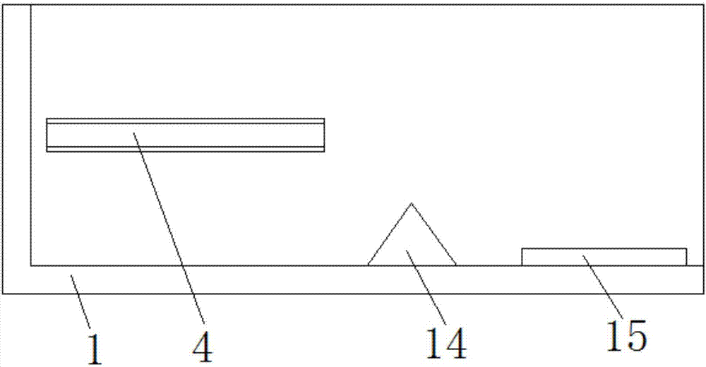 Compressive trash can with automatic uncovering function