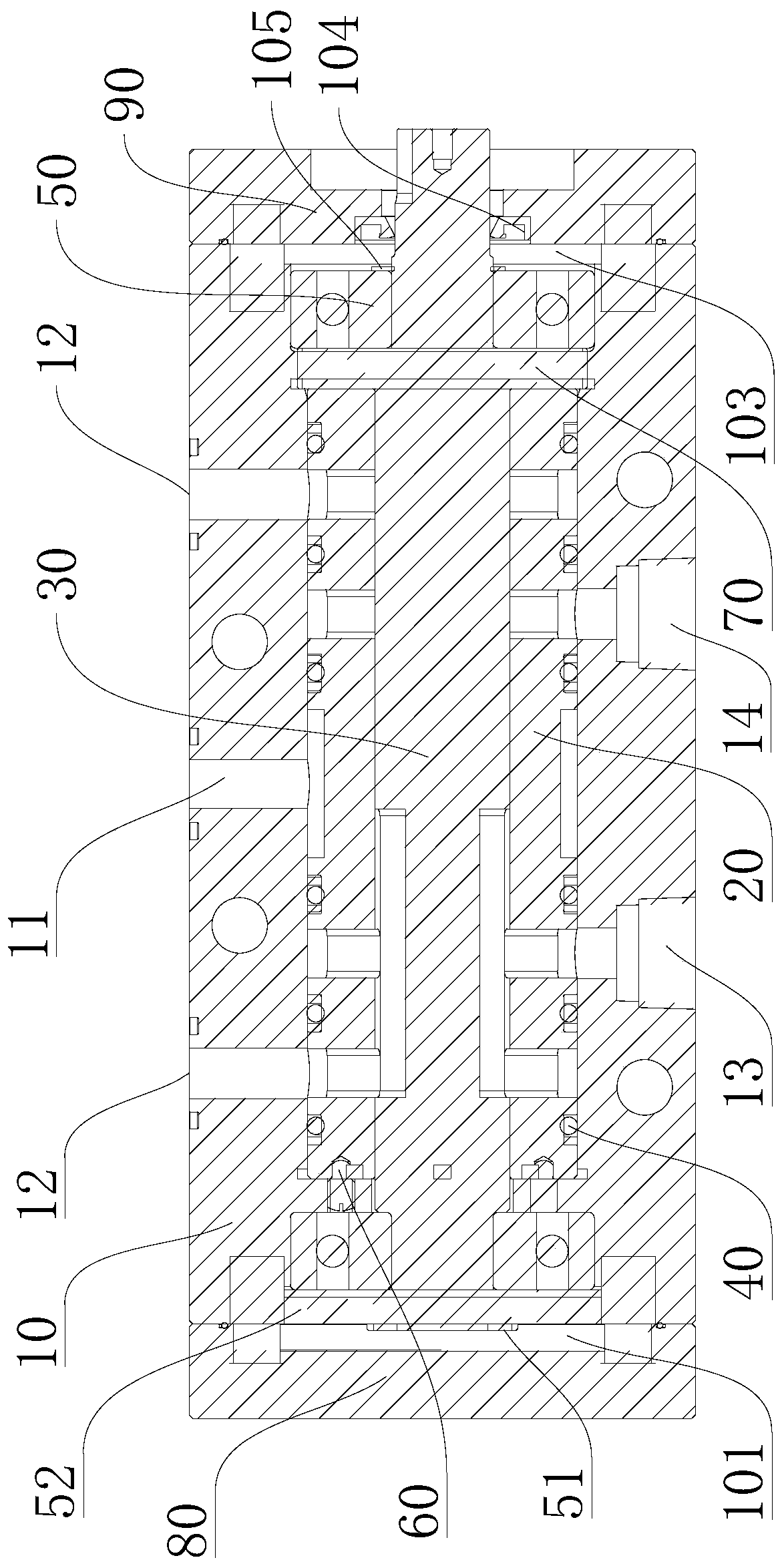 Hydraulic reversing valve and hydraulic reversing device