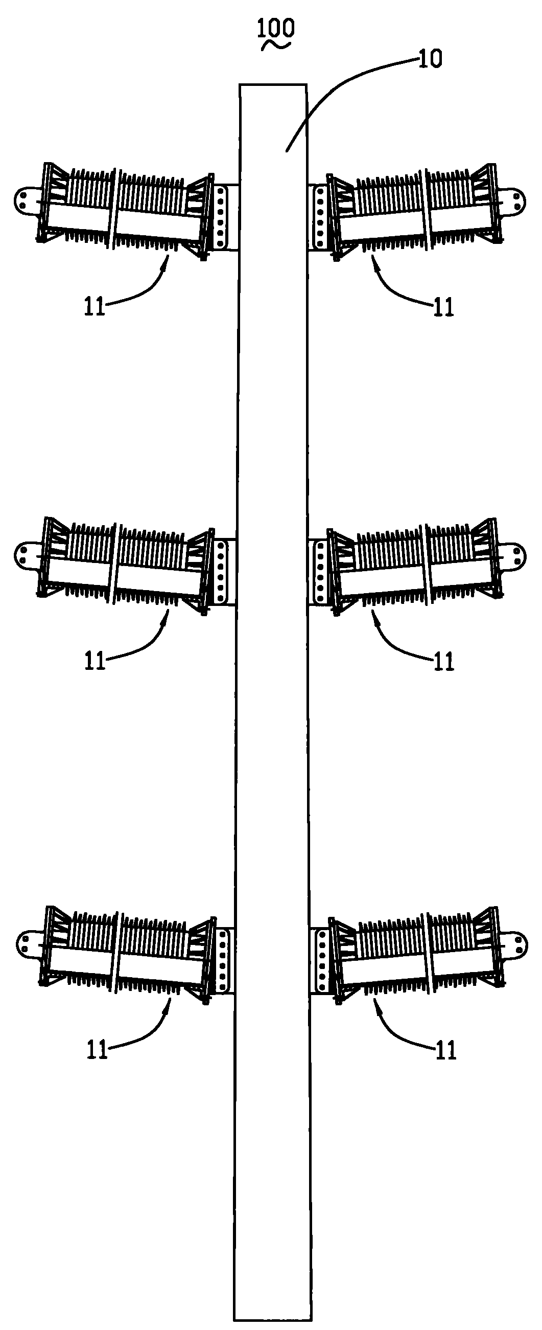 Pole tower for power transmission line of power grid