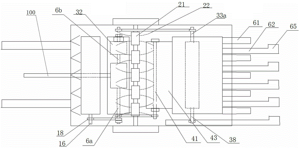 Comprehensive operation machine for desert planting