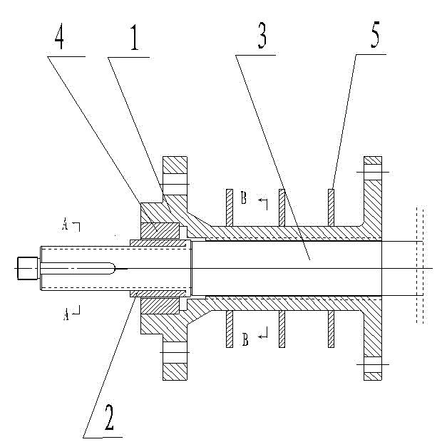 Suspension body of hot water circulating pump provided with groove structure on inner wall surface