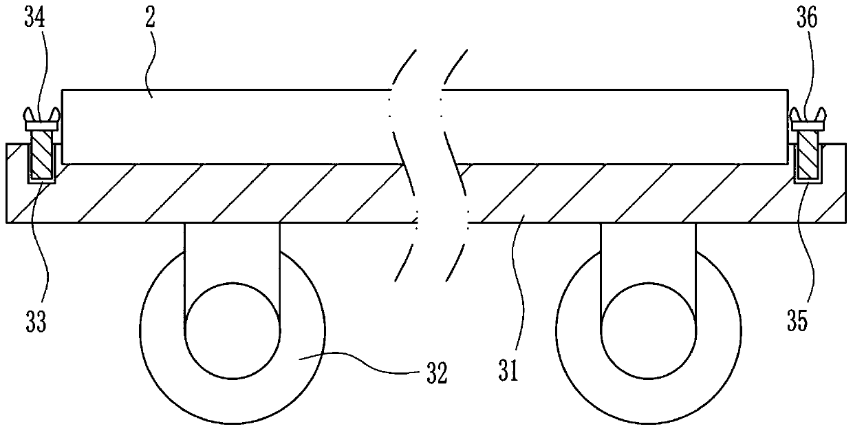 A maintenance spray truck for reinforced concrete drainage pipes