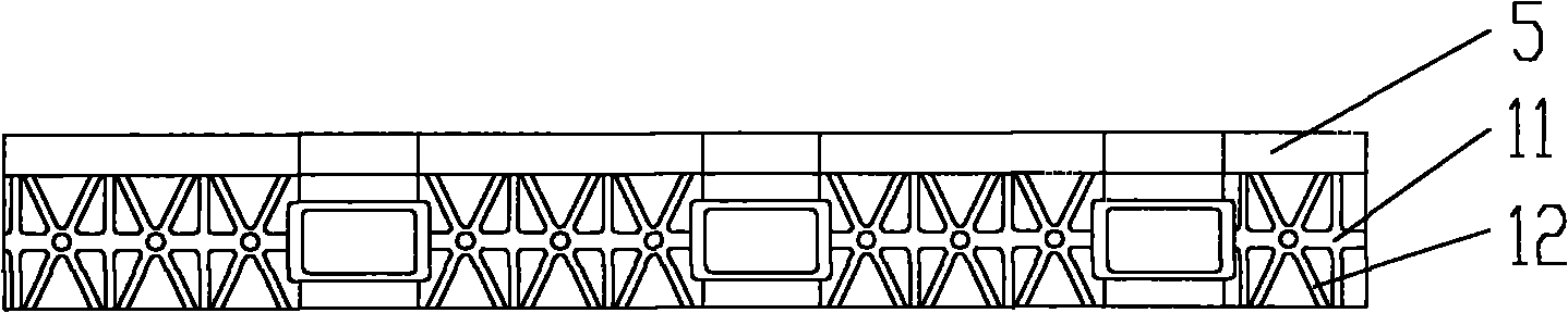 Looped network switching device