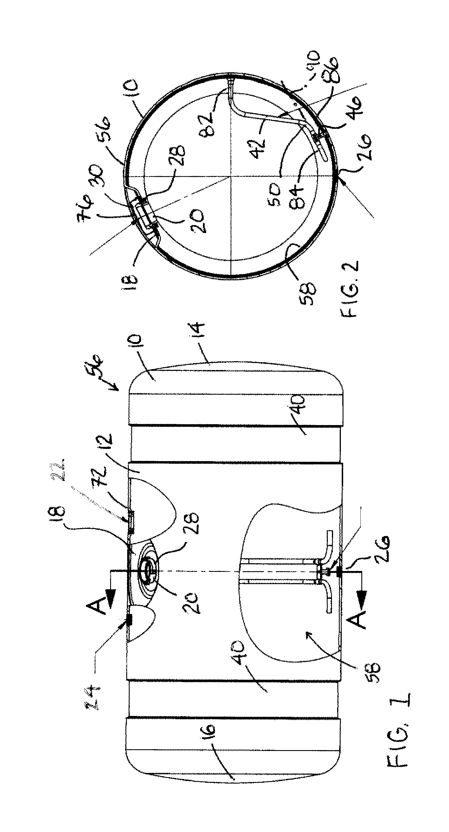 Molded fuel tank and method of manufacturing the same