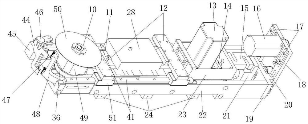 A steel bar breaking device suitable for narrow spaces