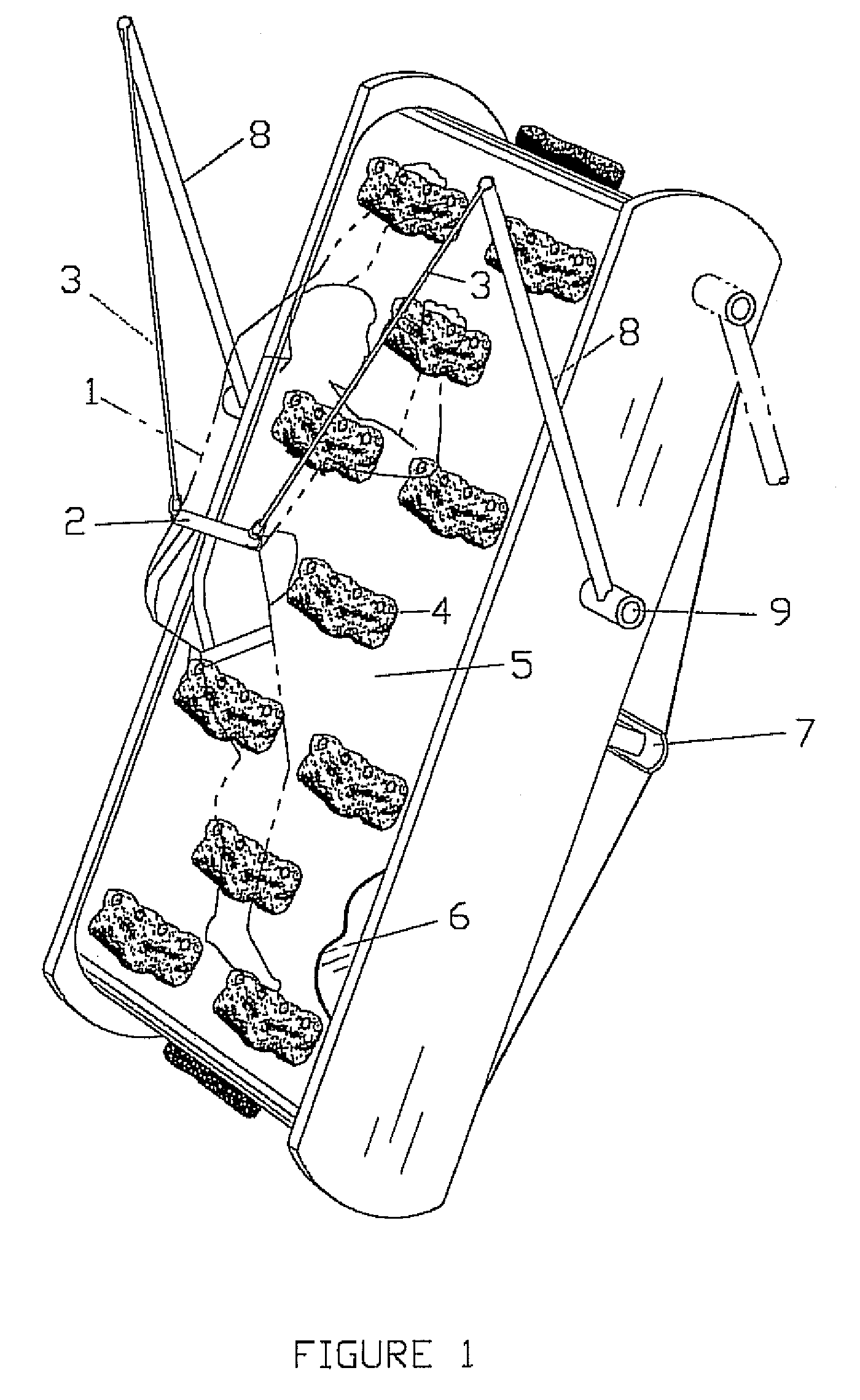 Self-regulating endless climbing wall