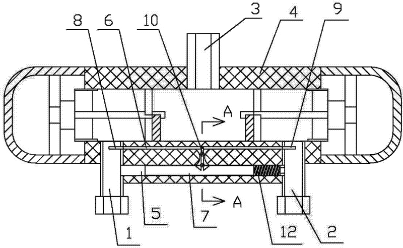 Water mixing valve with pressure balancing mechanism