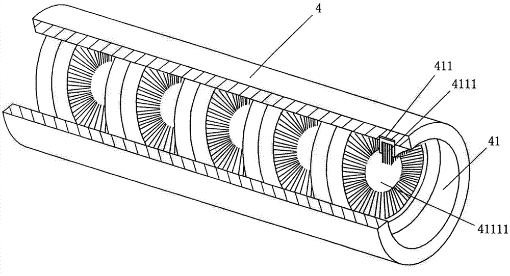 Steel pipe cleaning device