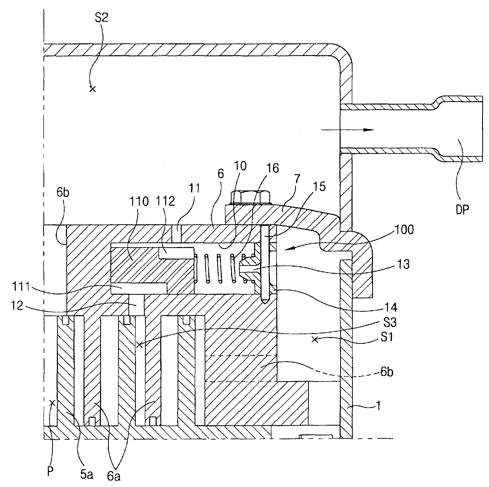 Vacuum preventing device of scroll compressor