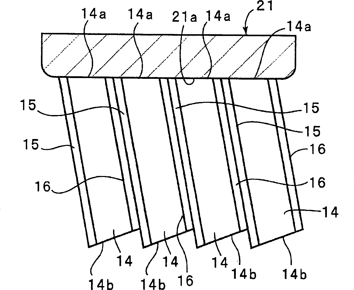 Piezoelectric resonator frequency adjustment method and piezoelectric resonator