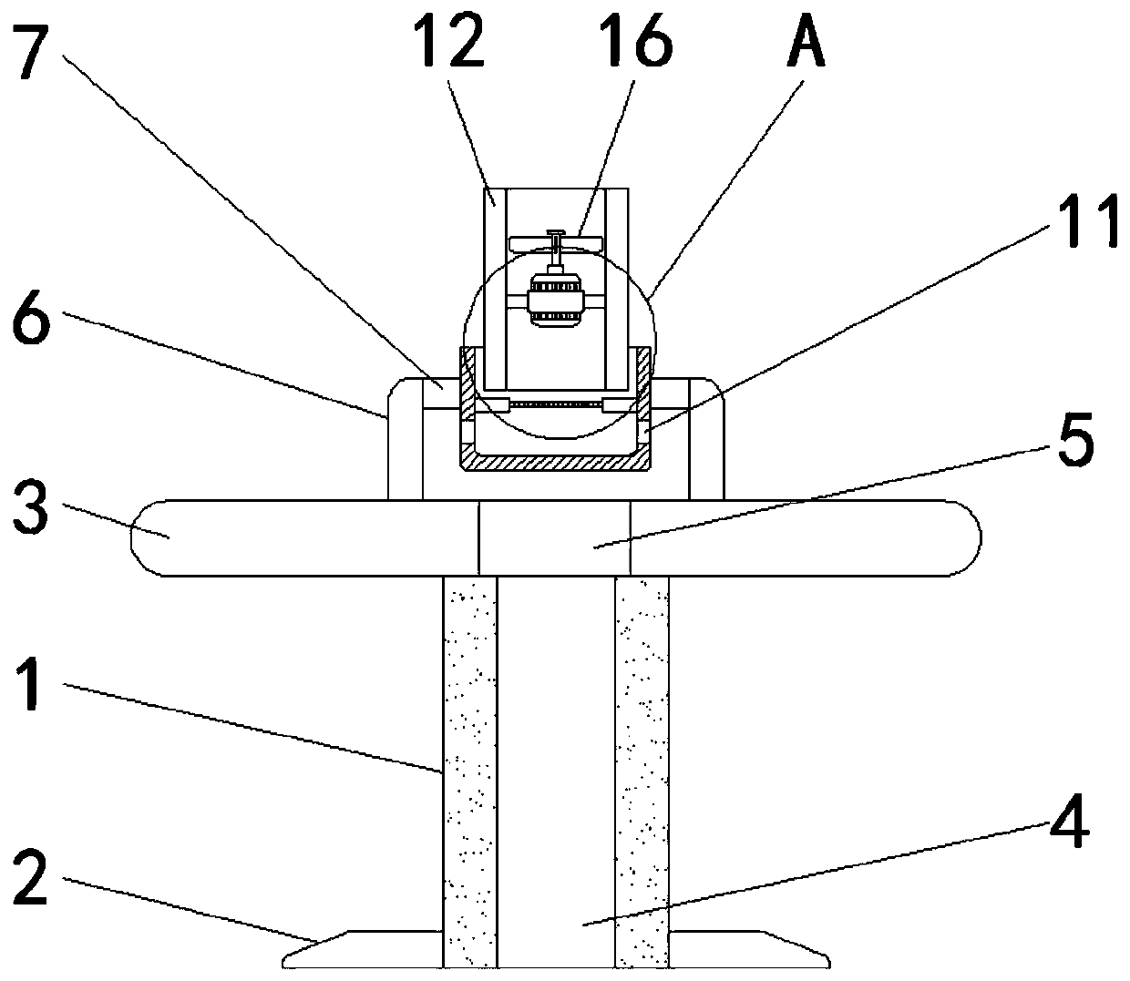 Information technology teaching equipment with good heat dissipating effect