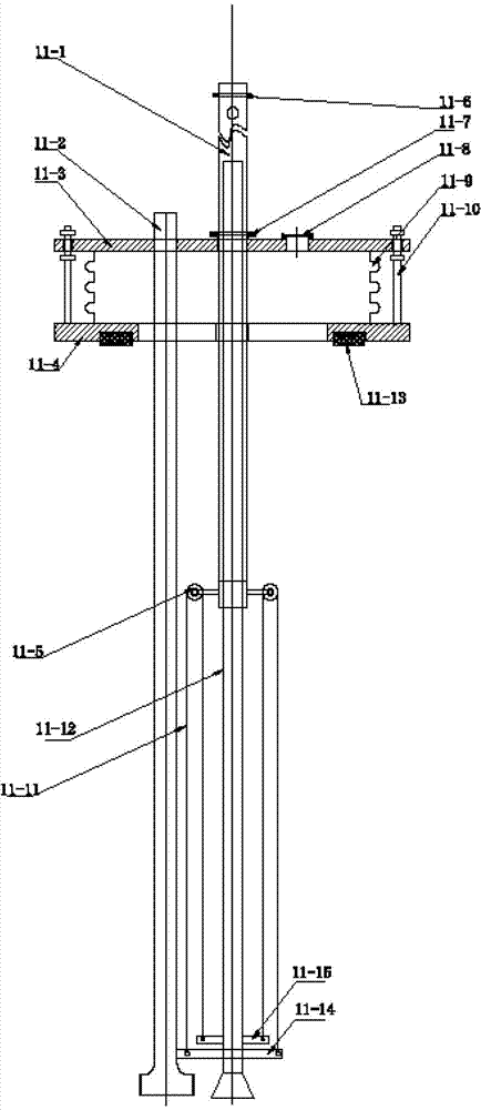 A tank steam sealing cleaning device