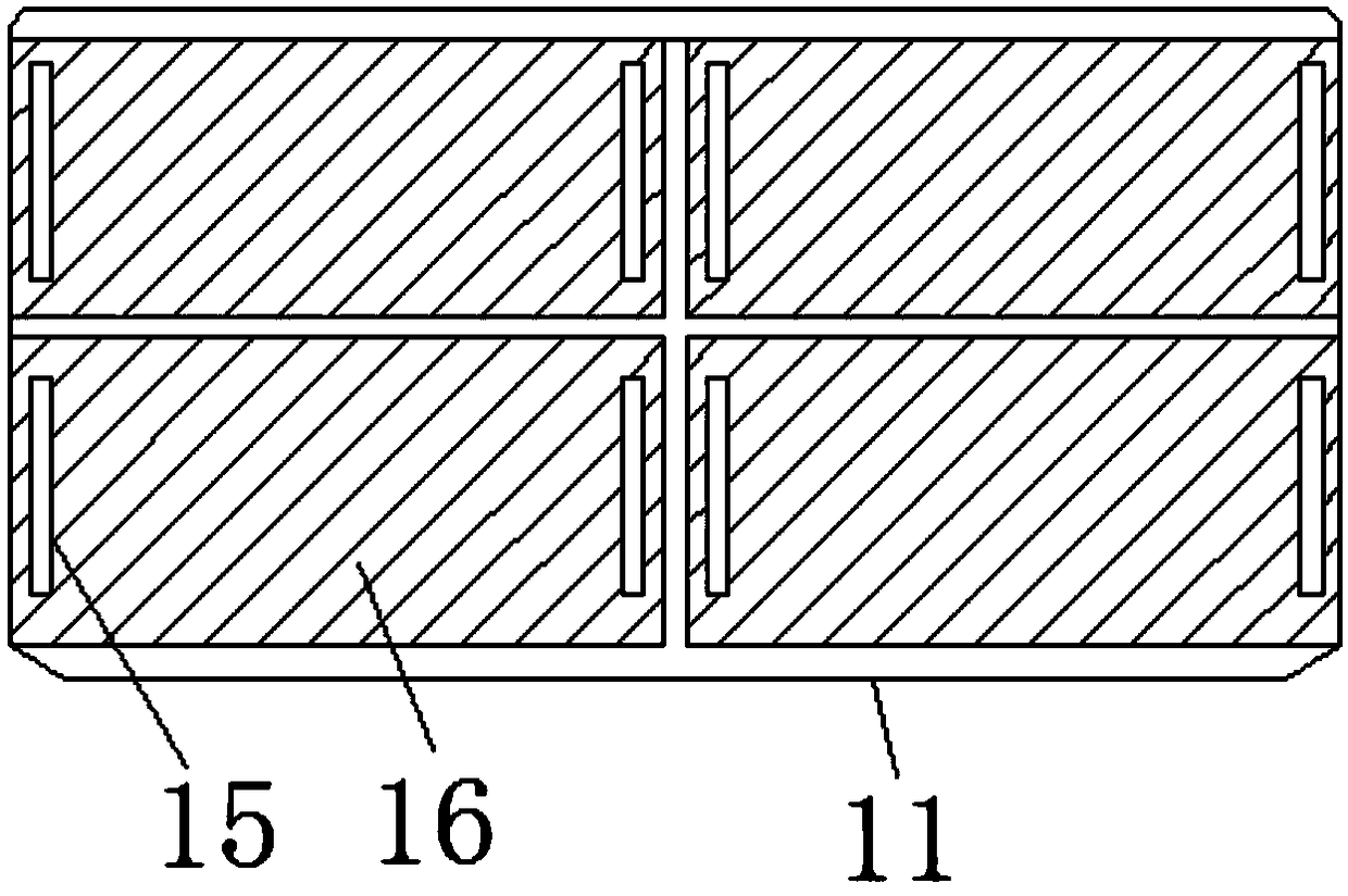 Solar panel power generation device capable of preventing ice and snow accumulation