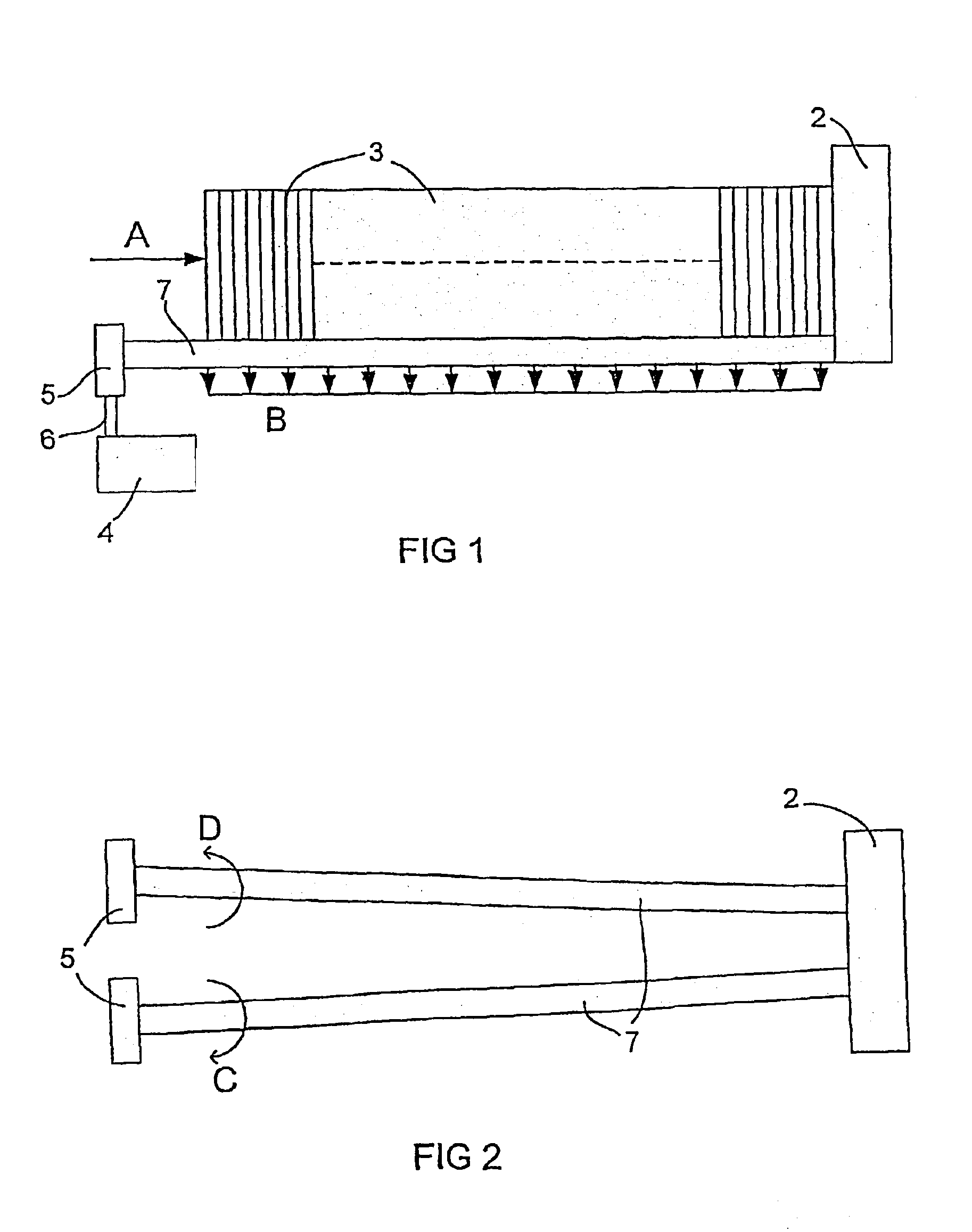 Device and a method for feeding packaging blanks