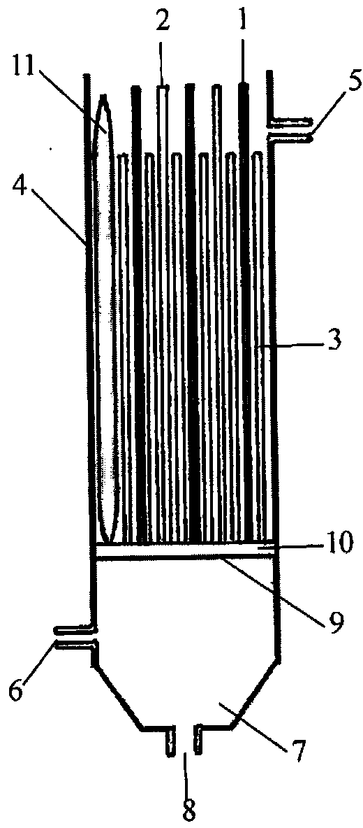 High-density electric flocculation device with slidable pole plates and use method thereof