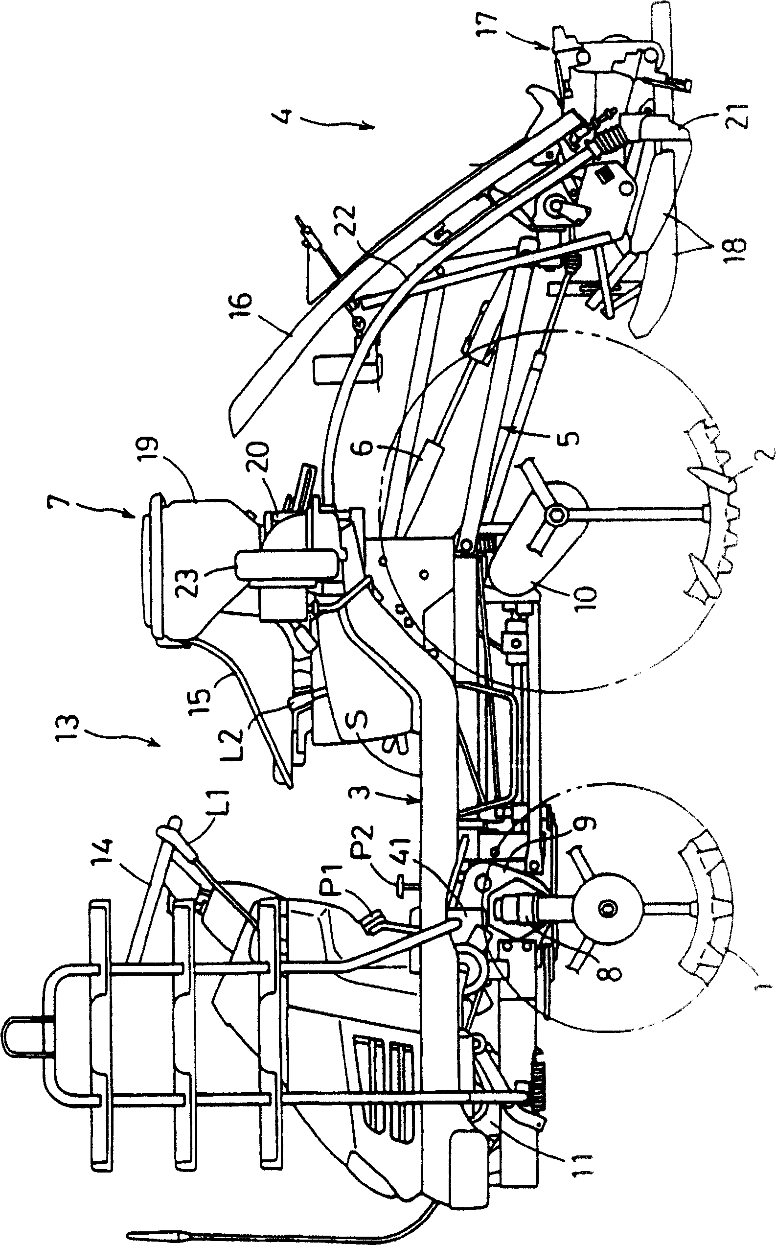 Implanting machine in paddy field