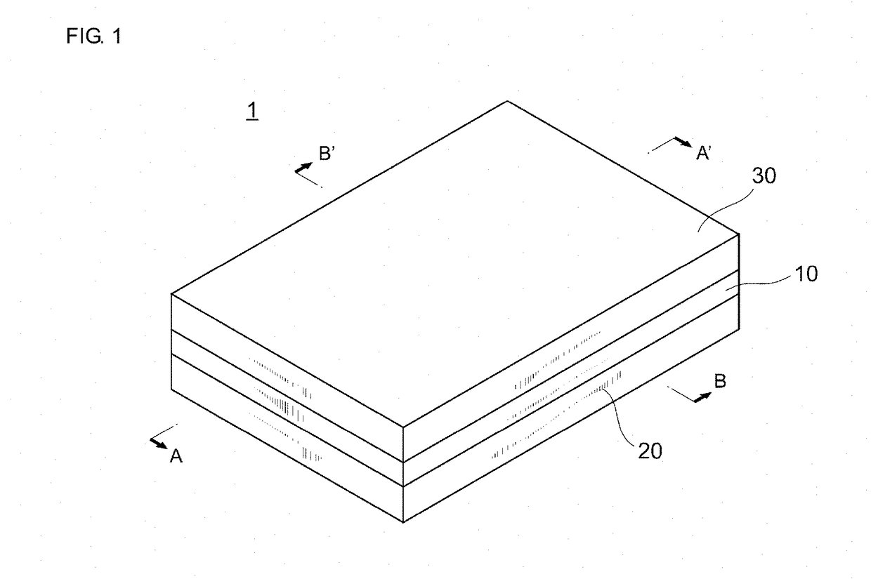 Resonator and resonance device