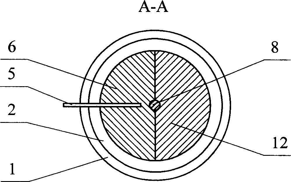 Continuously extruding method of magnesium alloy silk material