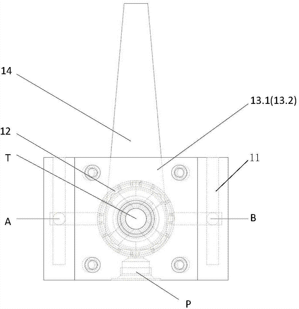 Watering spray gun with automatically rotating shower nozzle