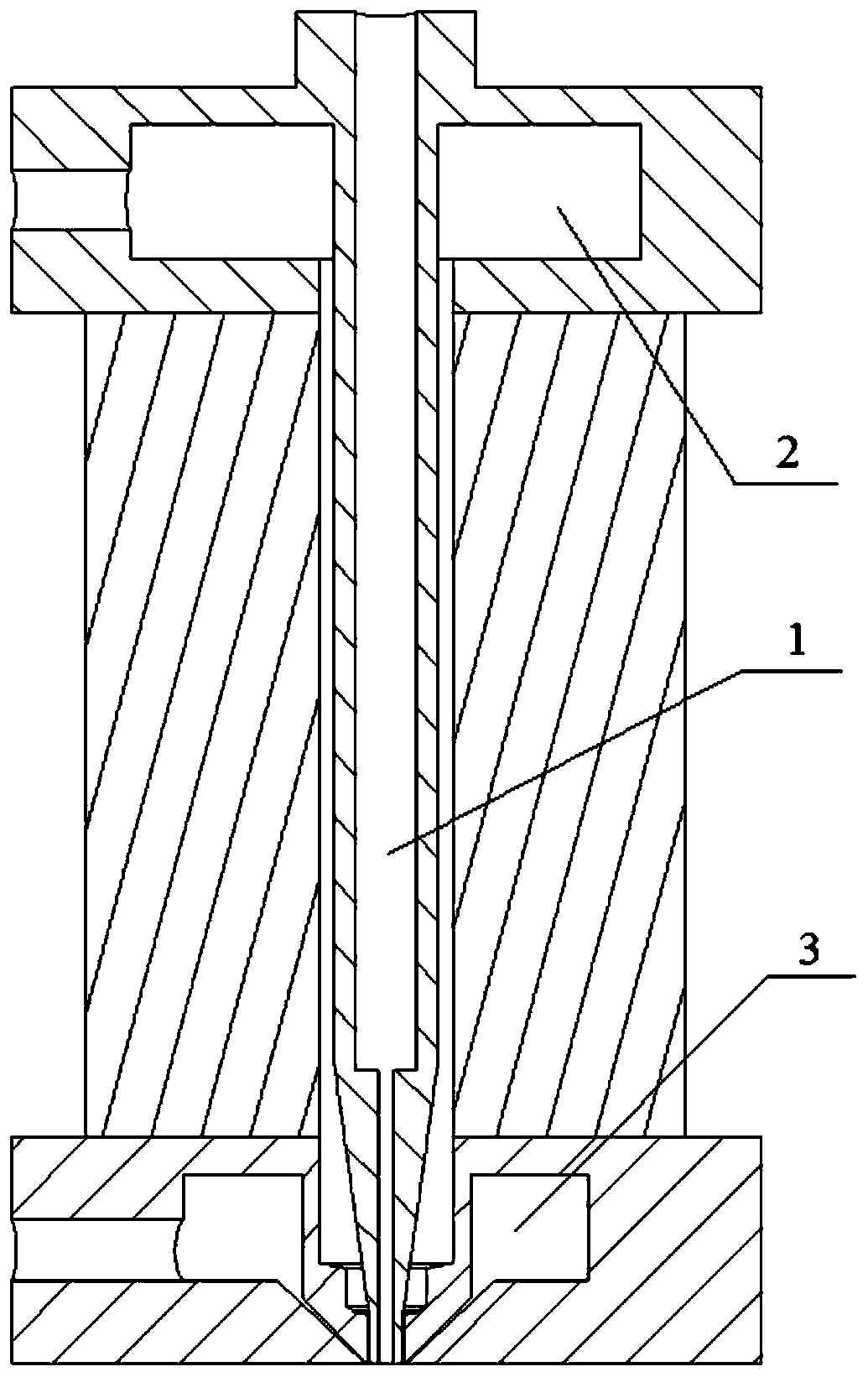 A kind of three-layer water-containing capsule and preparation method thereof