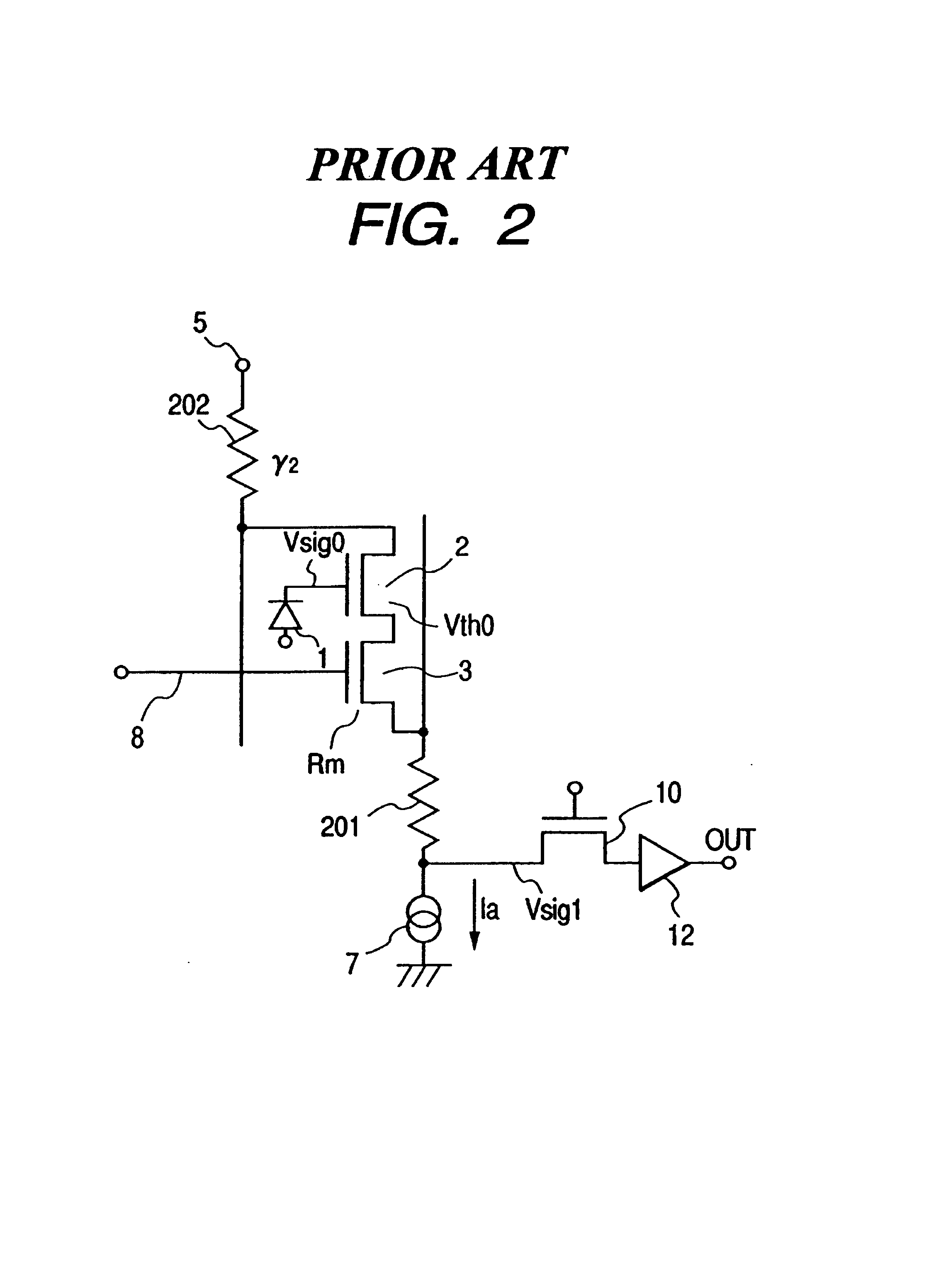 Photoelectric conversion apparatus which avoids certain shading effects