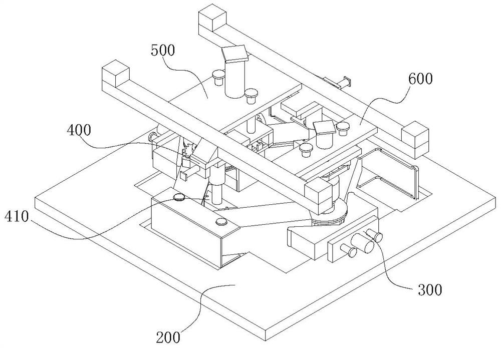 Threaded hole aligning method for automobile production and assembly