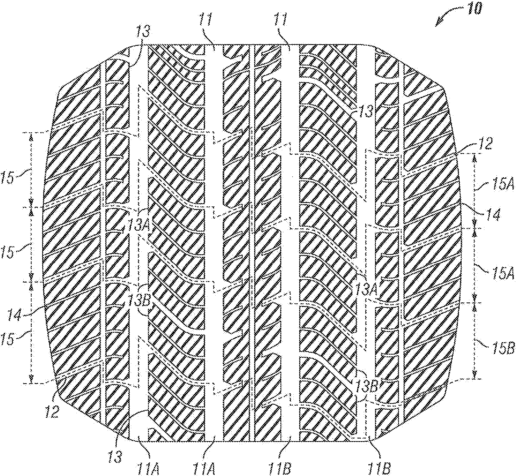 Tire tread with improved snow/dry traction