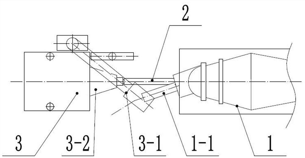 Slip form concrete continuous pouring vehicle set and pouring method