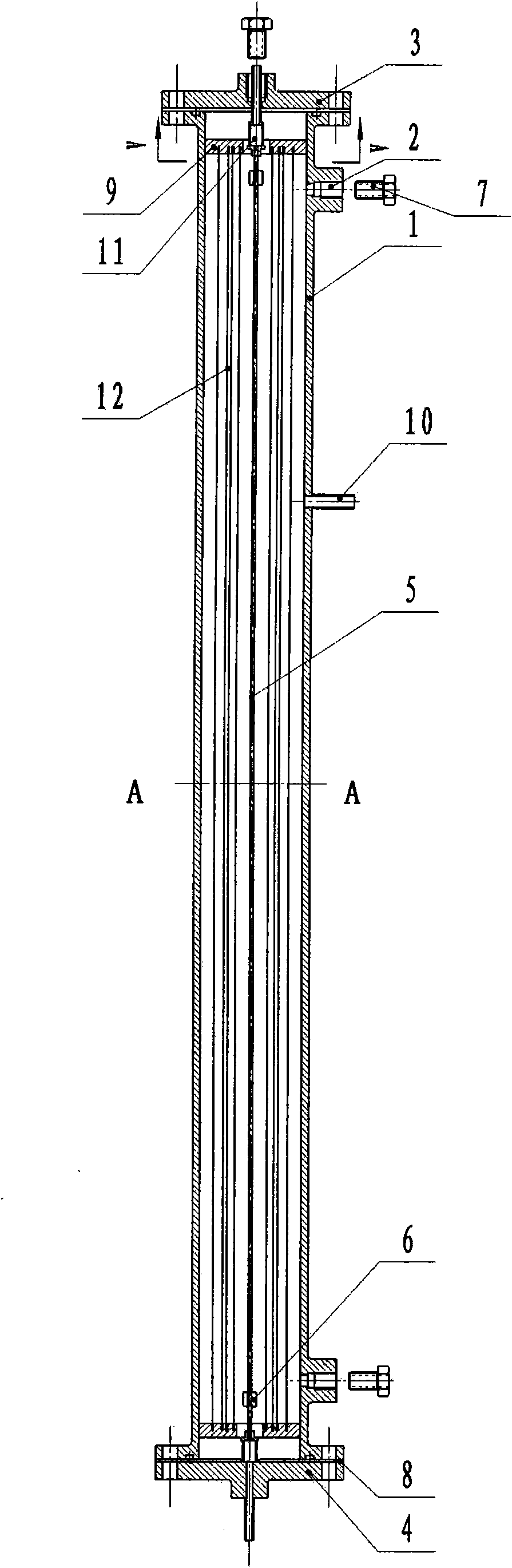 Testing device suitable for measuring constant-pressure specific heat capacity of flow fluid