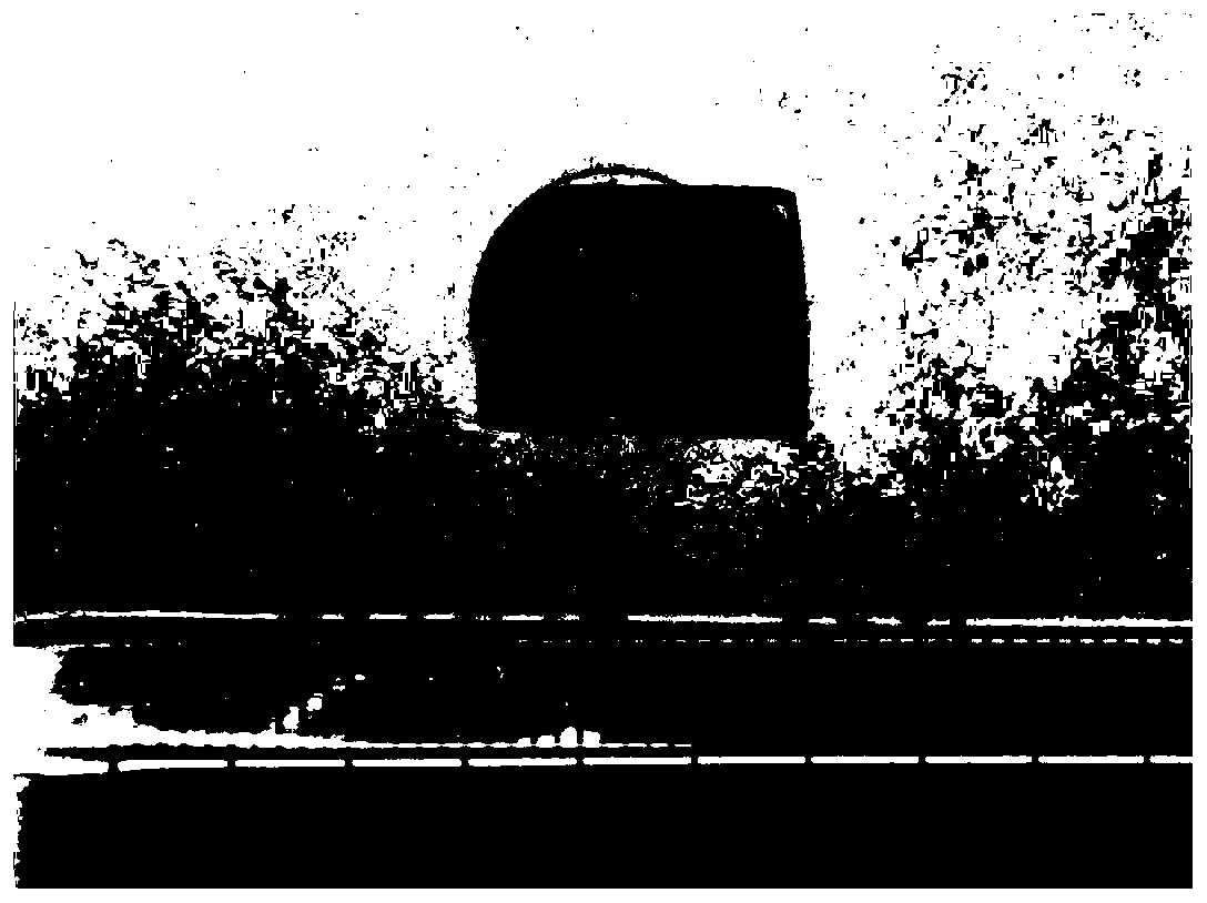 Spinel transparent microcrystalline glass with low melting temperature, preparation method and performance enhancing method thereof