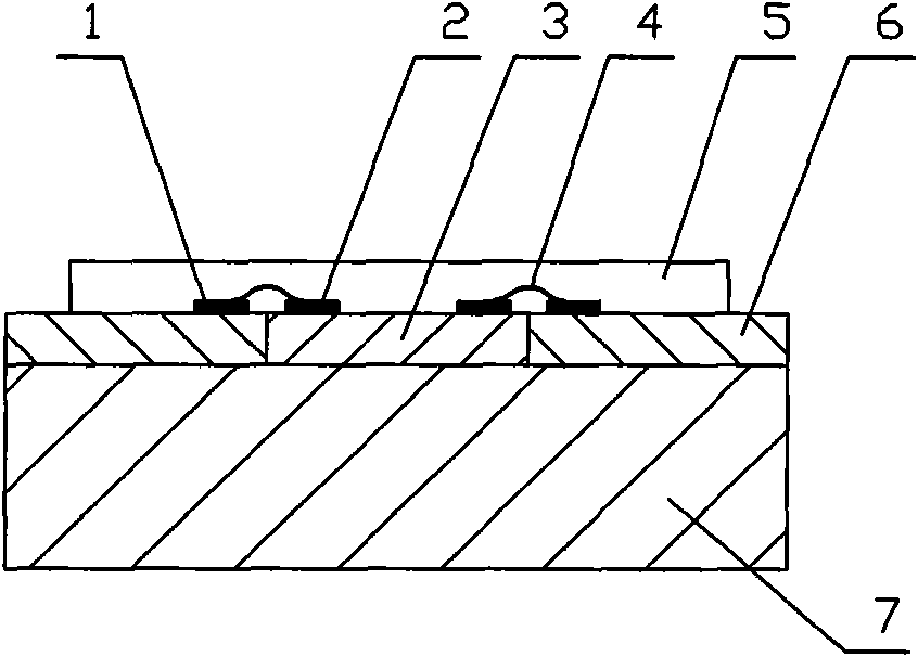 Light emitting diode (LED) chip and LED wafer, and chip manufacturing method thereof