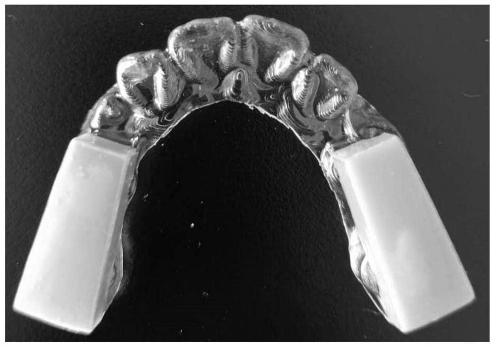 A method for preparing oral functional jaw pads by combining hot-pressed film and 3D direct printing