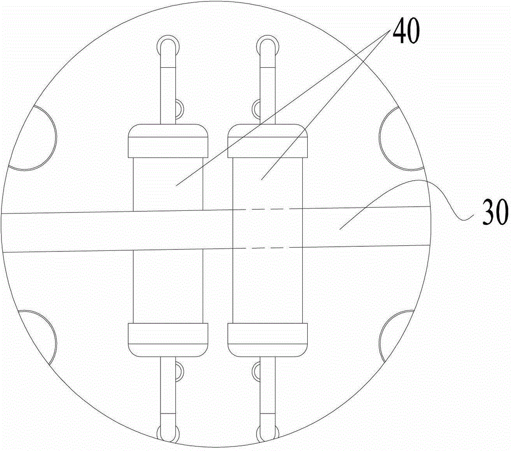 Gathering and releasing device of whip antenna