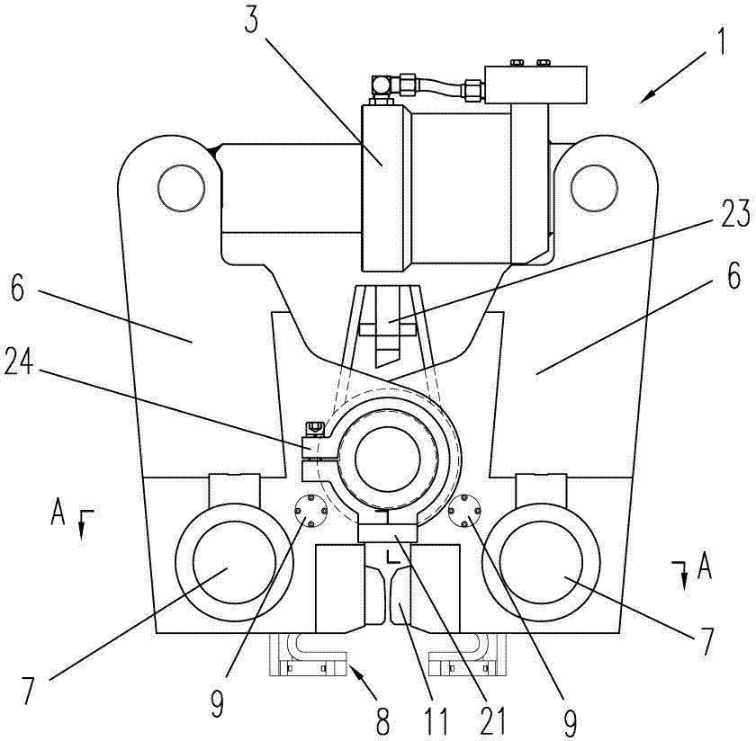 Steel rail induction butt welding and heat treatment device