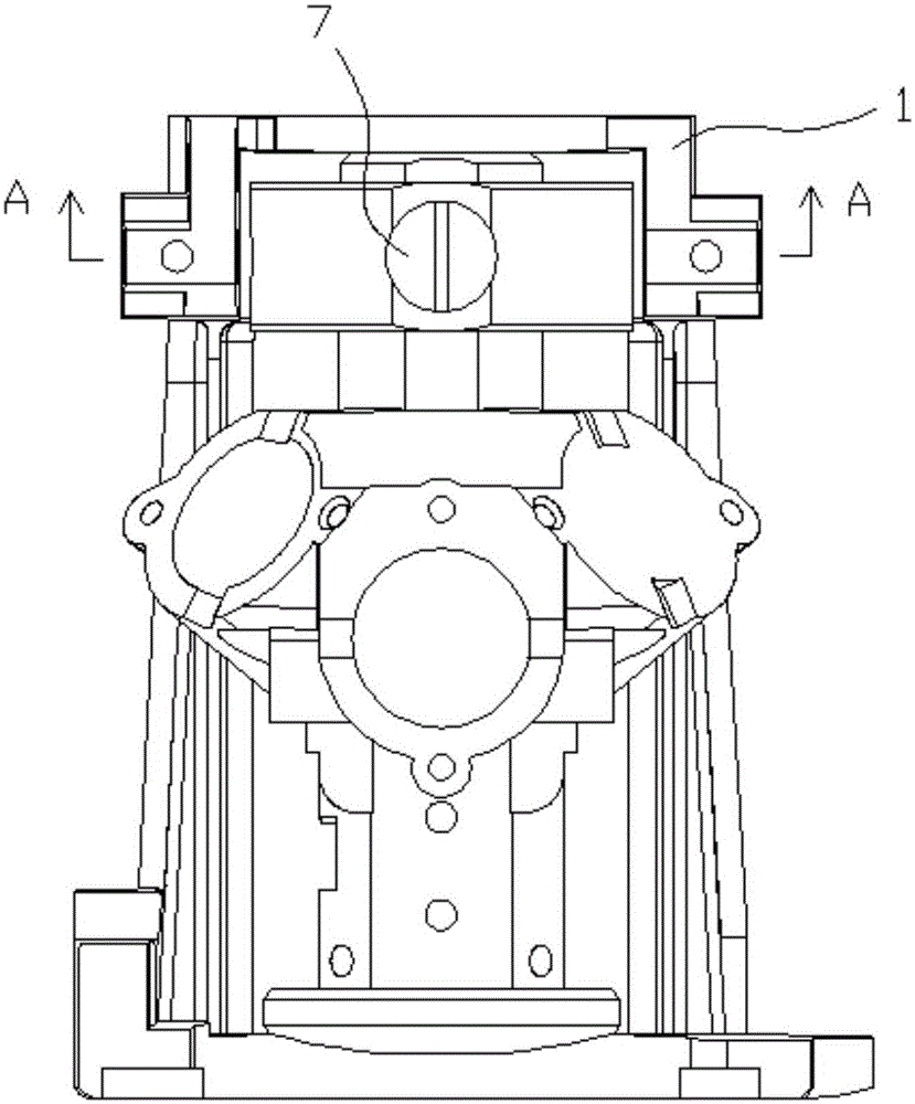 Automatic leveling structure