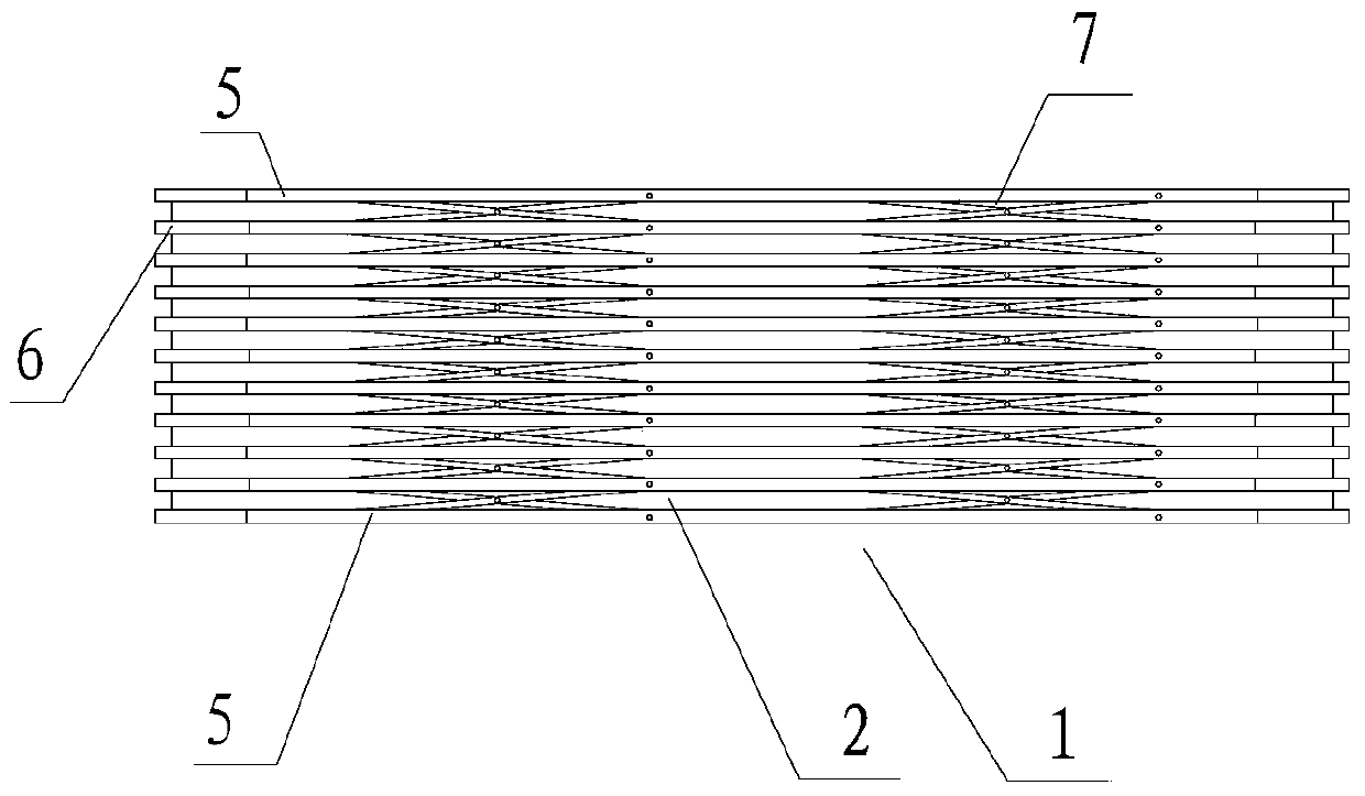 An expandable and contractible fish and vegetable symbiosis breeding device