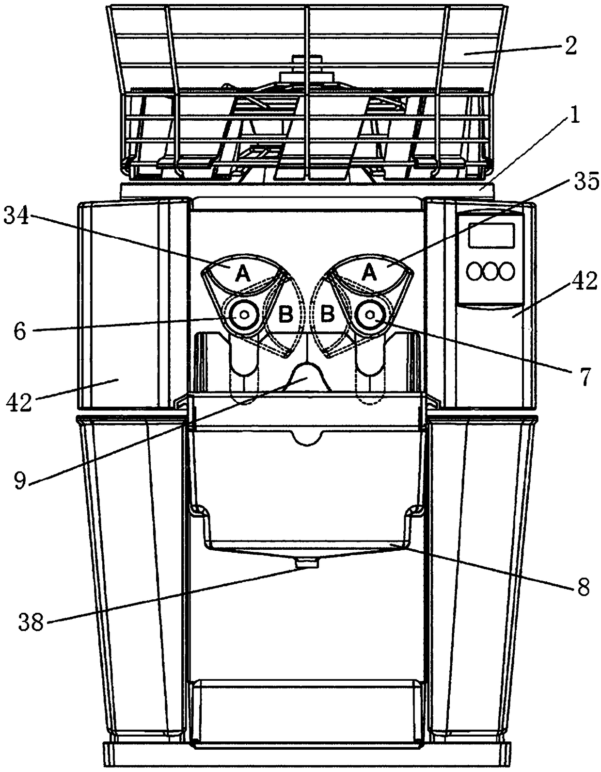 A device for extracting orange juice