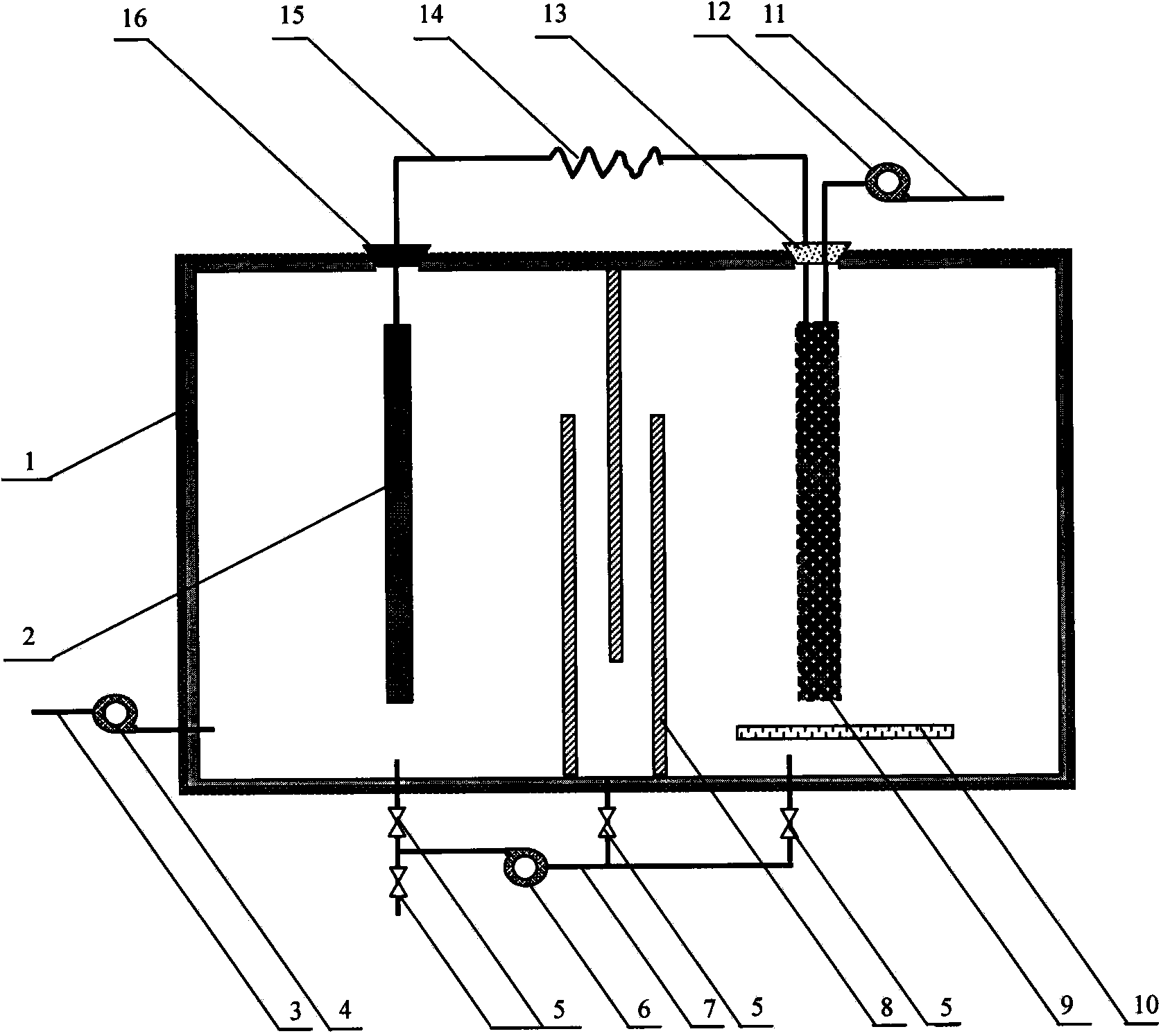 Organic wastewater treatment device coupled with low-energy-consumption membrane biological reactor of microbial fuel cell